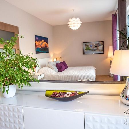 Luxurious, Lovely And Romantic Apartment In Tábor Εξωτερικό φωτογραφία